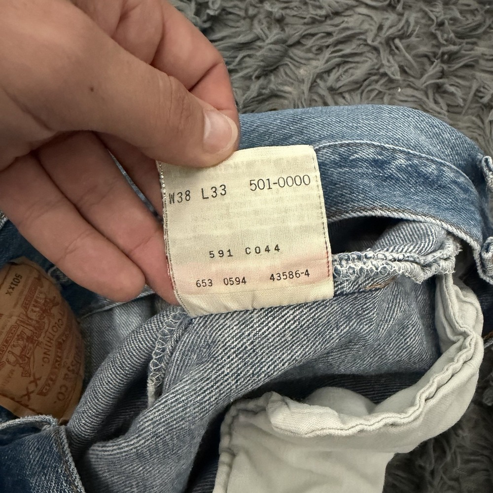 Vintage Levi 501xx Made In USA Button Fly Jeans Size 34x30 Faded Light Wash 90s - Picture 5 of 5